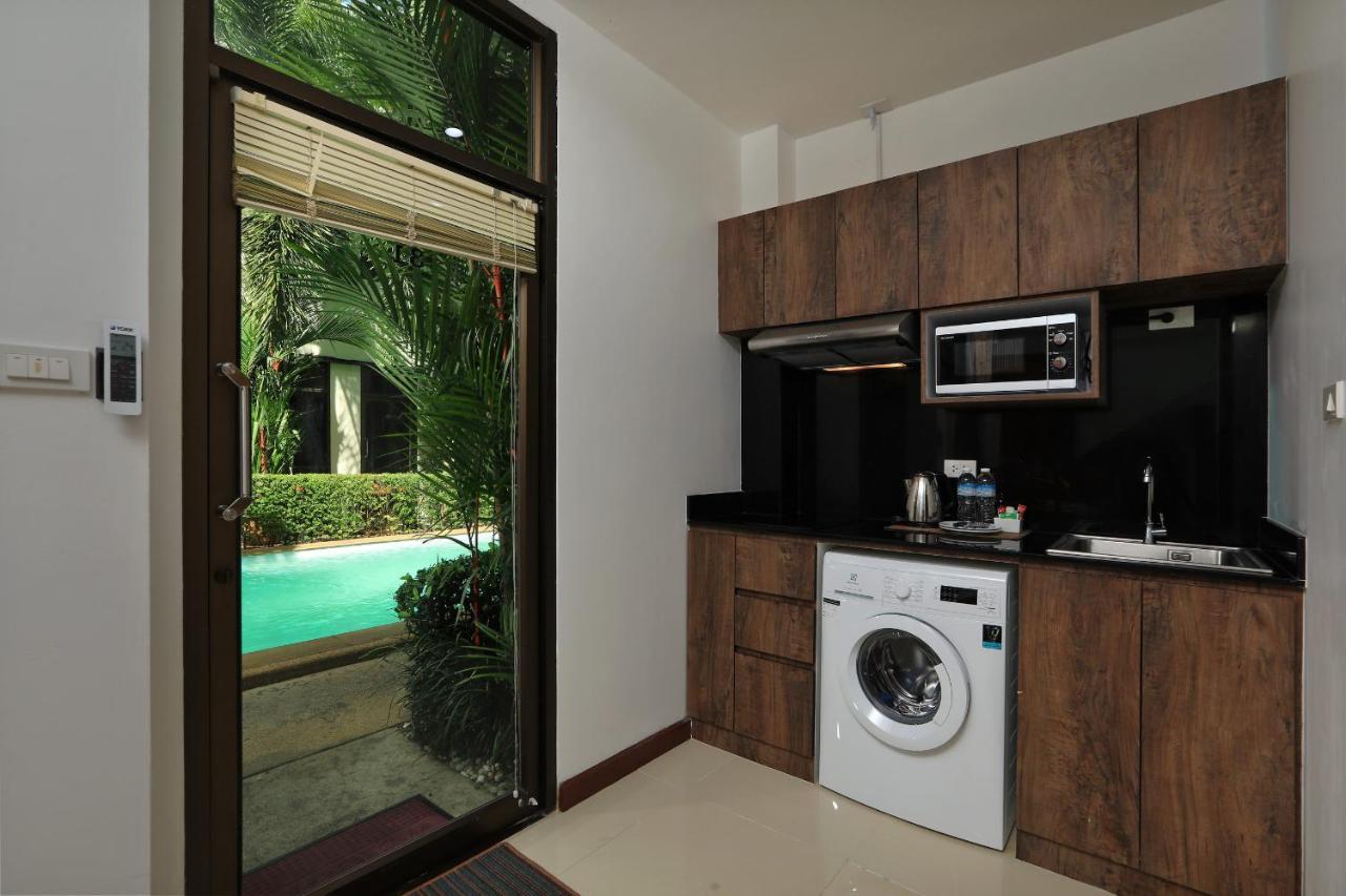 Palm Oasis Apartment Nai Harn Exterior photo